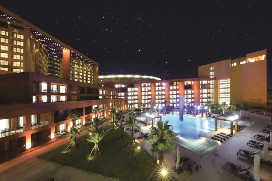 제주부영호텔&리조트 야경. <부영그룹 제공>